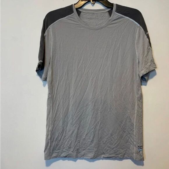 Lululemon Mens Swiftly‎ Tech Short Sleeve Grey Swiftly tech mesh Size Large - Picture 1 of 4